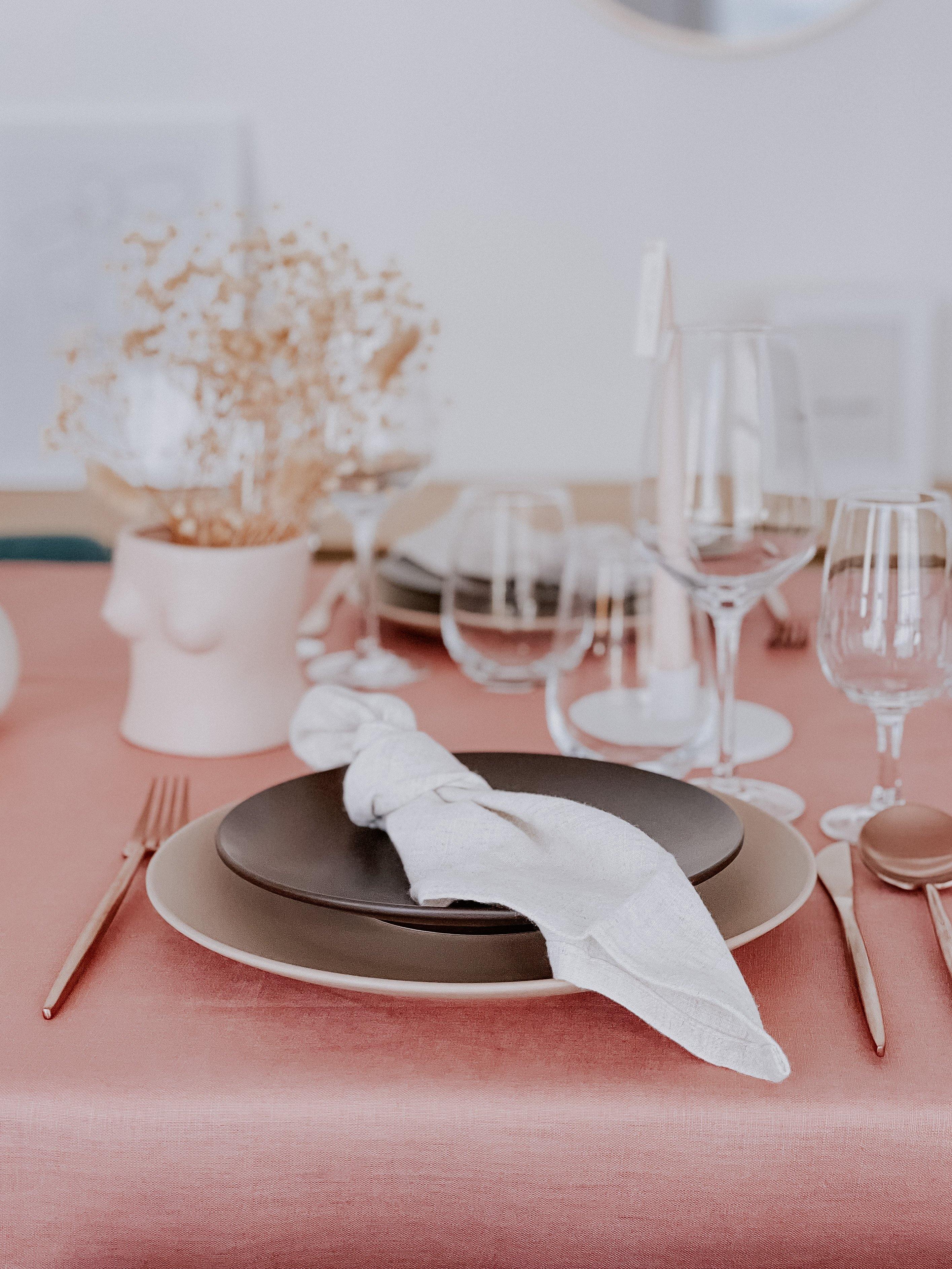 Battersea Linen Tablecloth – Unwashed Natural Pure Linen